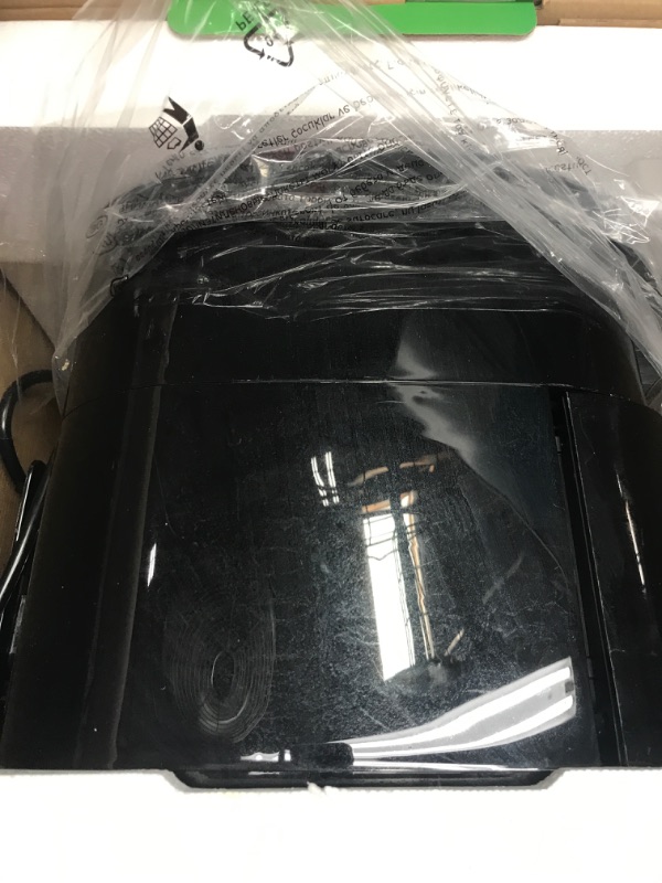 Photo 1 of 7 qt. Black/Stainless Steel Air Fryer and Dehydrator Max XL