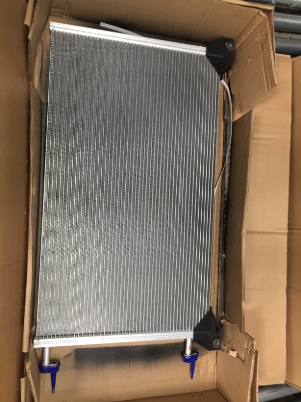 Photo 3 of GM Genuine Parts 15-63666 Air Conditioning Condenser