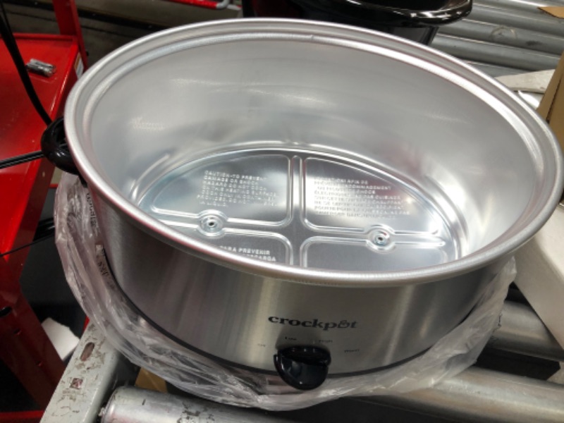 Photo 2 of (major damage )Crock-Pot 7 Quart Oval Manual Slow Cooker, Stainless Steel (SCV700-S-BR)