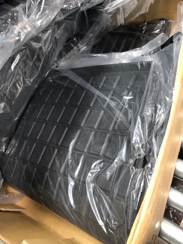 Photo 6 of SUPER LINER All Weather Floor Mats for Tesla Model Y 5-Seat 2021 2022 2023 Custom Fit TPE Car Floor Mats Cargo Liner Rear Cargo Tray Trunk Interior Accessories (Does NOT fit 7-Seat)