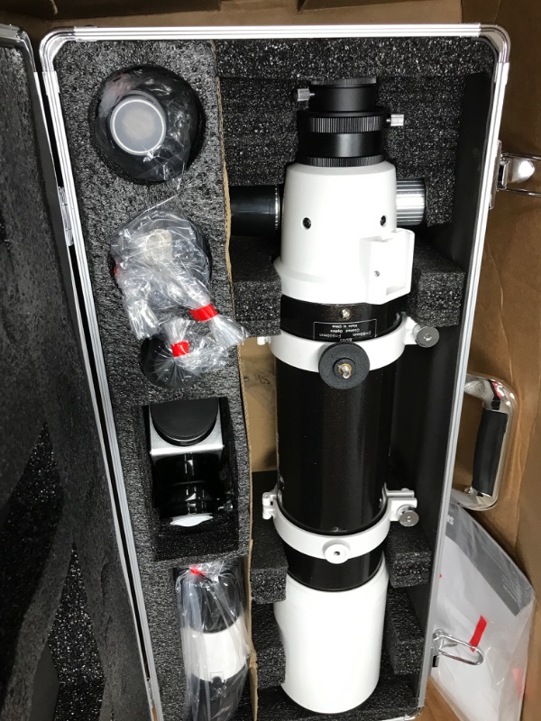 Photo 2 of Sky-Watcher StarTravel 102 AZ3 Telescope f/4.9 Refractor Telescope – High-Contrast, Wide Field – Grab-and-Go Portable Complete Telescope and Mount System (S10100)