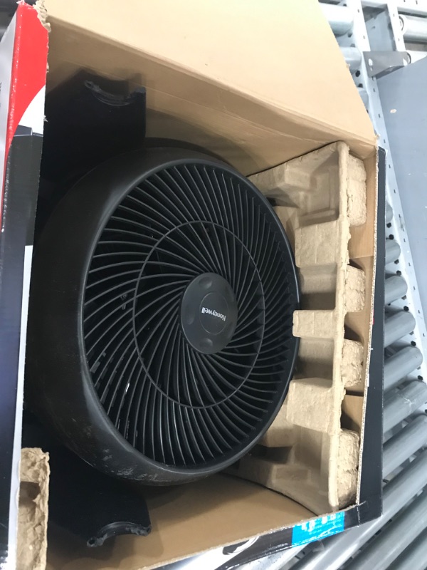 Photo 4 of 12 in. 3 Speed Whole Room Circulator Floor Fan