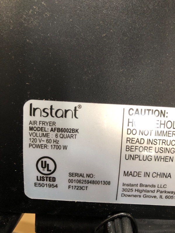 Photo 4 of ***POWERS ON*** *** Instant Vortex Slim 6QT Air Fryer Oven, From the Makers of Instant Pot, EvenCrisp Technology, Space Saving, Nonstick and Dishwasher-Safe Basket, Quiet Operation, Includes App with over 100 Recipes 6QT Slim
