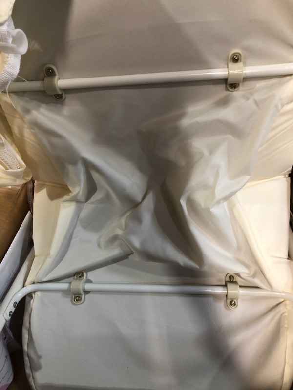 Photo 3 of Dream On Me Karley Bassinet in French White