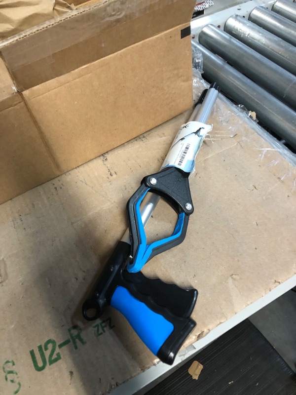 Photo 1 of FiPlus PowerGrip T9, Grabber Tool, Wide Jaw, Foldable, Steel Cable, with 96 Grip Points for Firm Grip, 32" with Magnet,