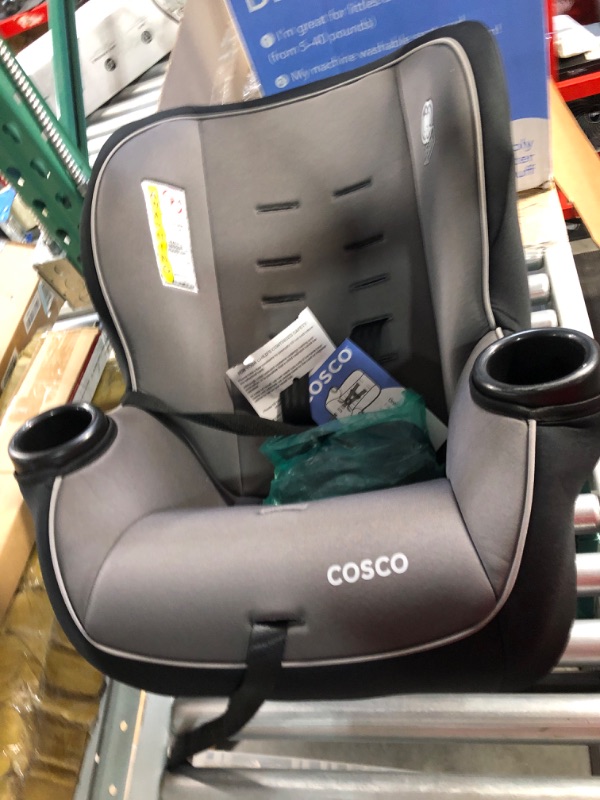 Photo 5 of Cosco Onlook 2-in-1 Convertible Car Seat, Rear-Facing 5-40 pounds and Forward-Facing 22-40 pounds and up to 43 inches, Black Arrows