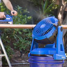 Photo 1 of Kobalt 7-in 3-Speed Indoor or Outdoor Blue Misting Floor Fan w/charger