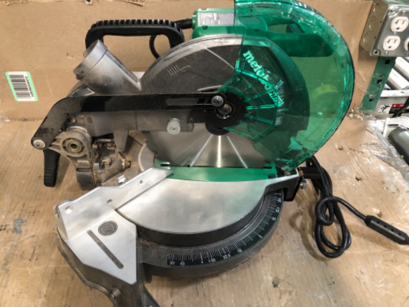 Photo 2 of Metabo HPT 10-Inch Compound Miter Saw | 0-52 Degrees Miter Cutting Range (Left/Right) 