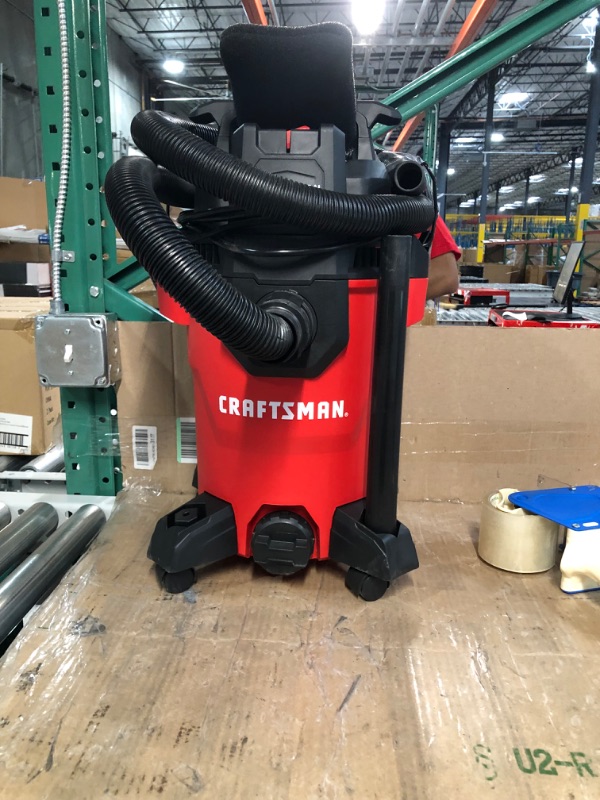 Photo 2 of CRAFTSMAN 5 Gallon Wet/Dry Vac