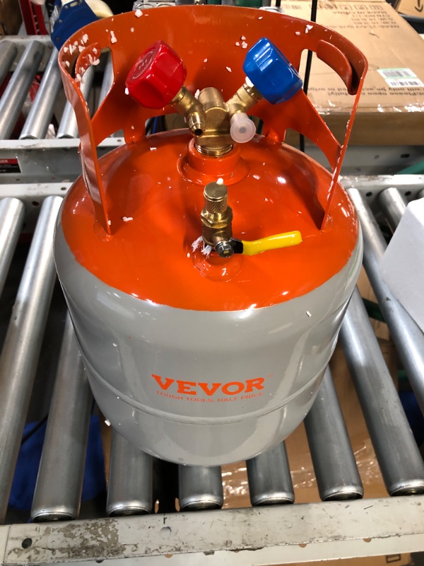 Photo 2 of VEVOR Refrigerant Recovery Tank - 30 lb. Capacity Recovery Tank Orange+Gray