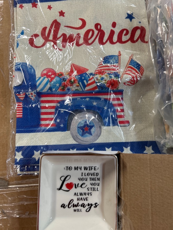 Photo 1 of **MISCELLANEOUS BUNDLE**
