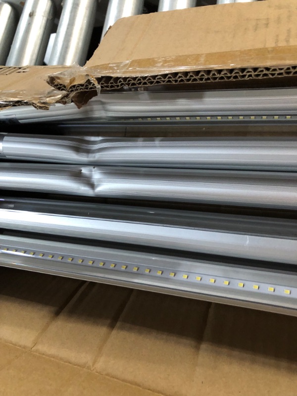 Photo 2 of **DAMAGED**  ONLYLUX 8ft R17D LED Tube Light, F96t12 HO 8 Foot Led Bulbs, 96'' 8ft led Shop Light to Replace T8 T12 Fluorescent Light Bulbs 5 GOOD