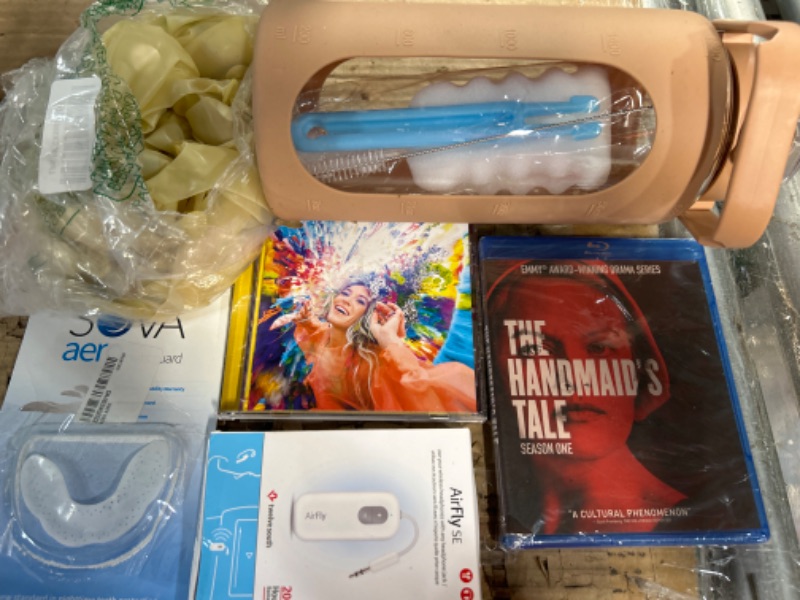 Photo 3 of **NON-REFUNDABLE, MISCELLANEOUS BUNDLE**
