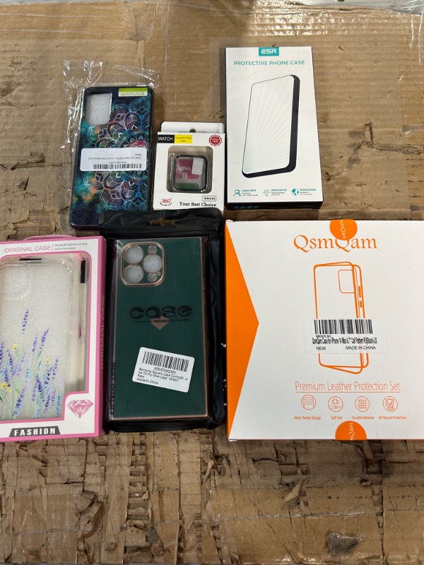 Photo 1 of **NON-REFUNDABLE,  MISCELLANEOUS PHONE CASE BUNDLE**