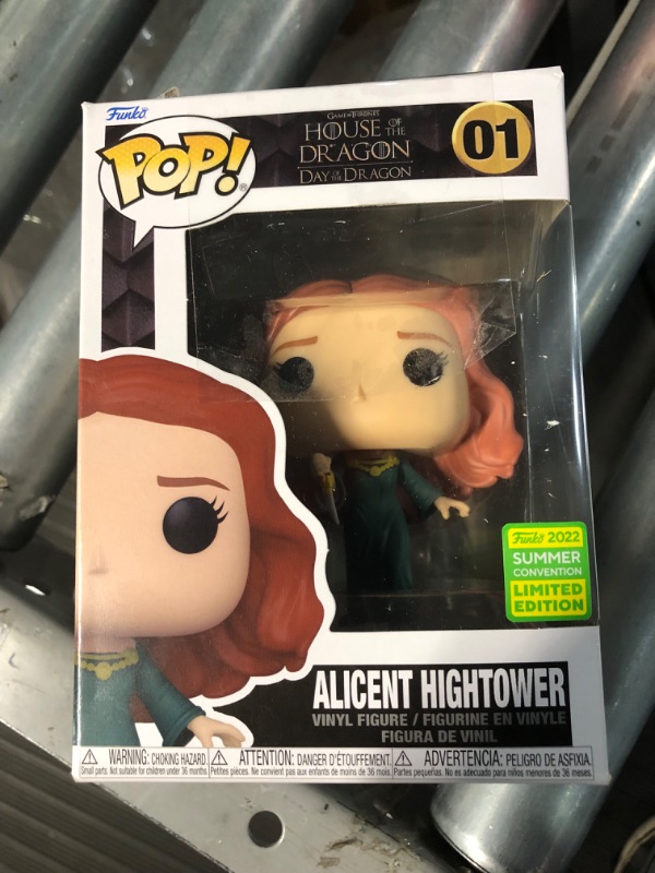 Photo 2 of *BOX DAMAGED* Funko Pop! TV: House of The Dragon - Alicent Hightower, Summer Convention, Multicolor