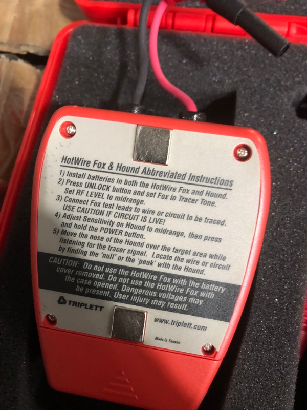 Photo 1 of [READ NOTES]
Triplett 3388 Hotwire Fox & Hound Live Wire Circuit Tracing Kit