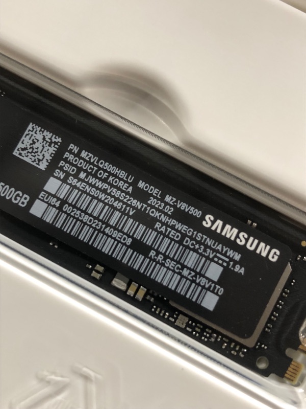 Photo 3 of AMSUNG 980 SSD 500GB PCle 3.0x4, NVMe M.2 2280, Internal Solid State Drive, Storage for PC, Laptops, Gaming and More, HMB Technology, Intelligent Turbowrite, Speeds up-to 3,500MB/s, MZ-V8V500B/AM