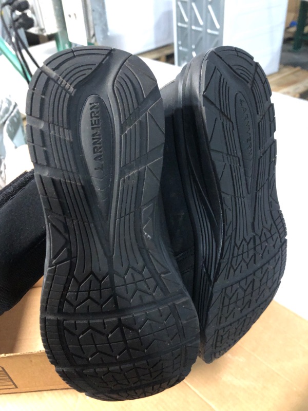 Photo 1 of *USED* Larnmern Men's Work Shoes - Oil, Waterpoof & Slip Resistant Shoes,Comfortable Silp on Chef Shoes,Food Service, SIZE 8.5