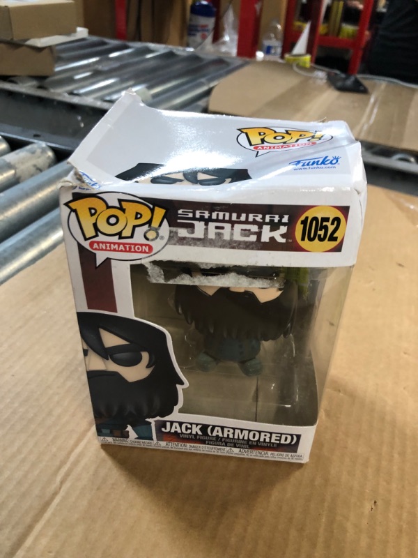 Photo 2 of *BOX DAMAGED* Funko Pop! Animation: Samurai Jack - Armored Jack with Chase (Styles May Vary)