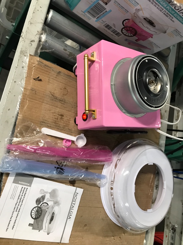 Photo 2 of *USED* PARTS ONLY* DIRTY****Nostalgia Retro Countertop Cotton Candy Machine, 