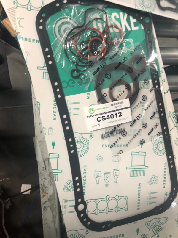 Photo 1 of Evergreen FSHB4010 Full Gasket Set Head Bolt