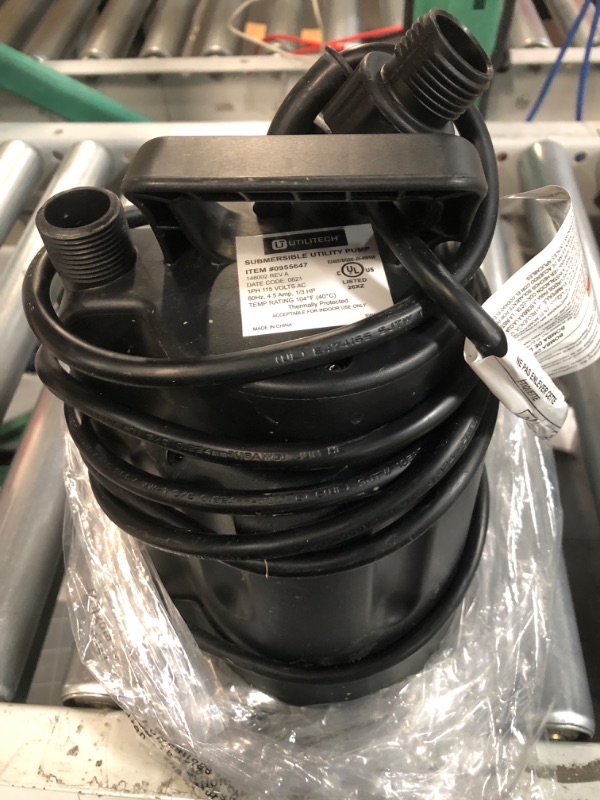 Photo 2 of (USED) Thermoplastic Submersible Utility Pump