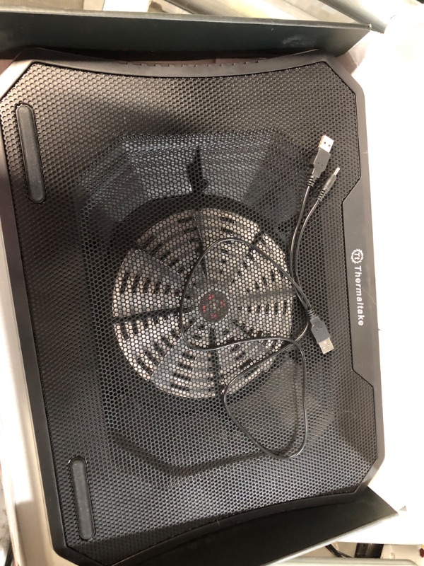 Photo 2 of *NOT TESTEDThermaltake Massive 20 RGB Notebook Cooler