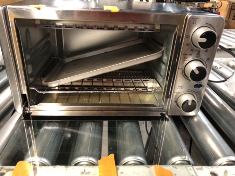 Photo 1 of *MINOR DENT*
Mueller AeroHeat Convection Toaster Oven
