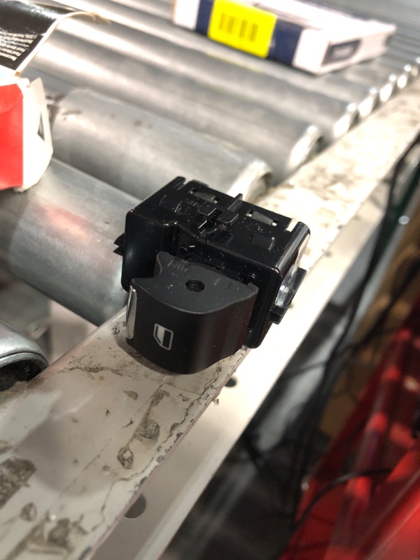 Photo 1 of Motorcraft Switch