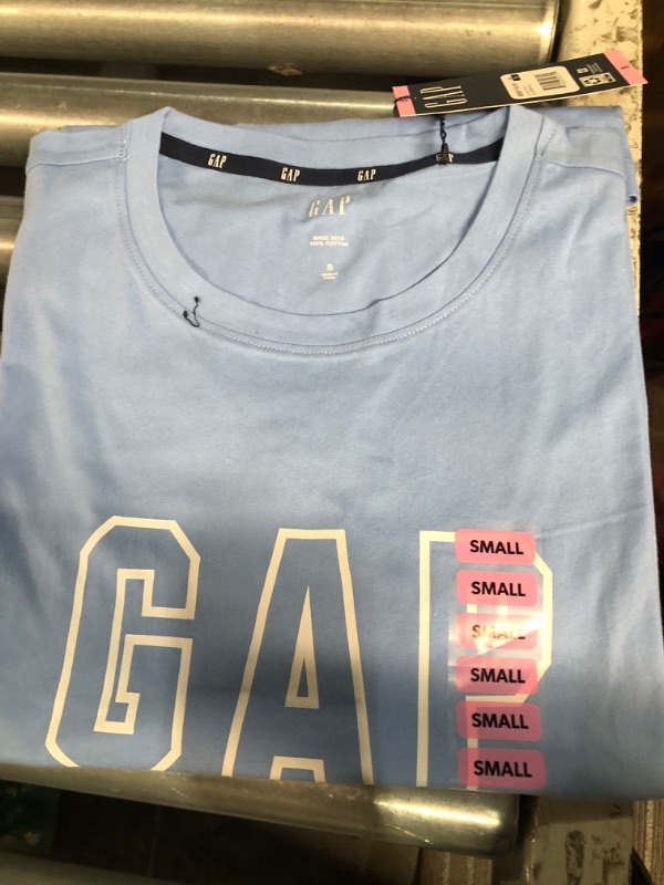 Photo 4 of GAP Ladies Graphic Logo Crew Neck Short Sleeve Tee - SIZE XS 