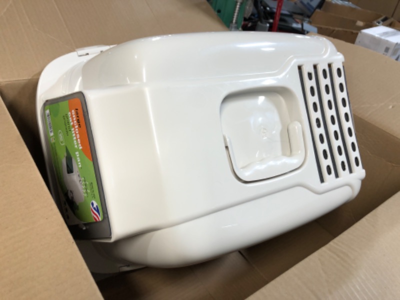 Photo 2 of **SEE NOTES** Van Ness Pets Odor Control Large Enclosed Cat Litter Box, Hooded