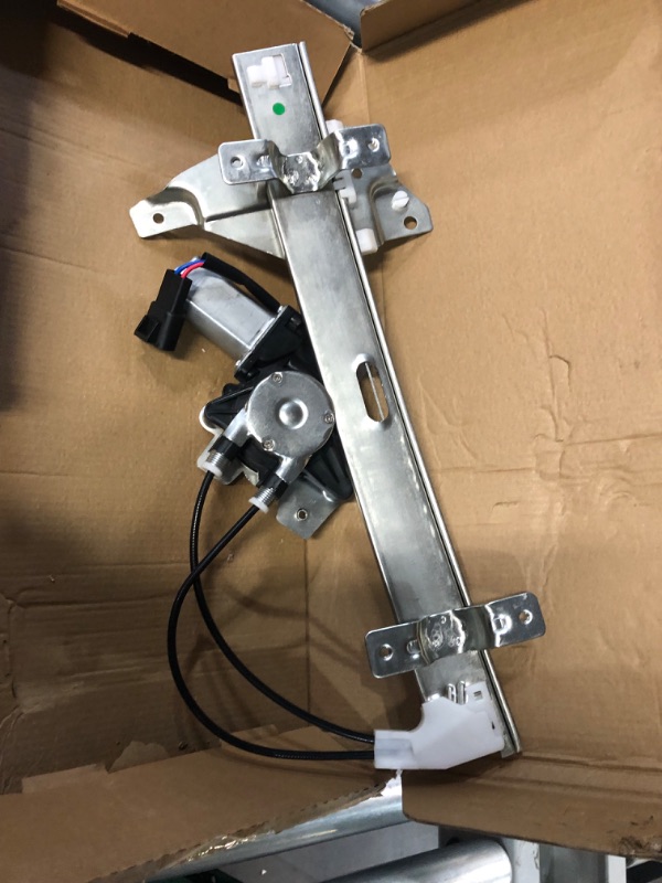 Photo 3 of YHTAUTO Rear Driver Side Window Lift Regulator with Motor 