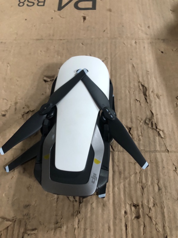 Photo 9 of DJI Mavic Air, Fly More Combo, Arctic White White Fly More Bundle***SEE NOTES**