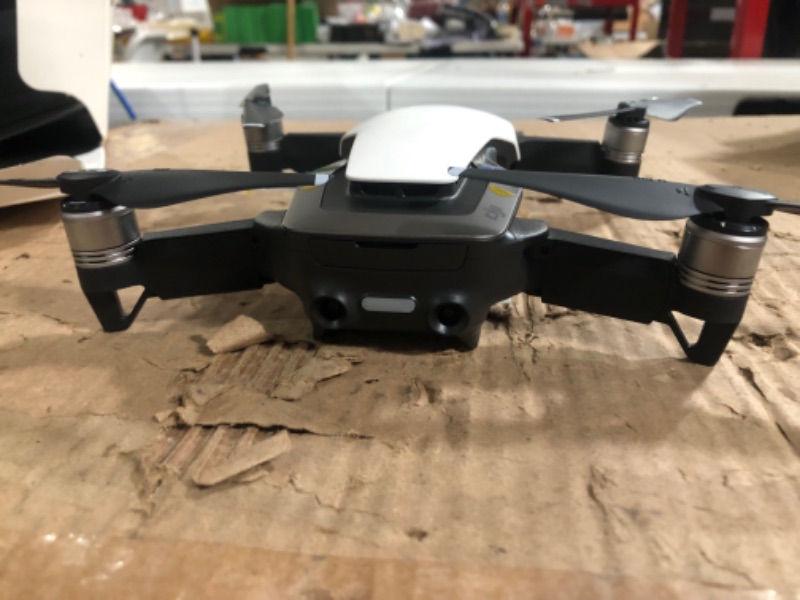 Photo 1 of DJI Mavic Air, Fly More Combo, Arctic White White Fly More Bundle***SEE NOTES**