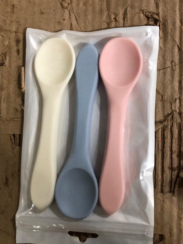 Photo 2 of *BUNDLE (2 )* Baby Led Weaning Spoons & O-Cedar Easy Wring Rinse Clean Mop Refill *BUNDLE ( 2 )*