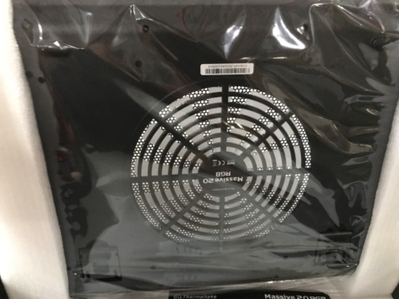 Photo 4 of UNABLE TO TEST**
Thermaltake Massive 20 RGB Steel Mesh Panel Single 200mm Fan 10"?19" Laptop Notebook Cooling Pad CL?N014?PL20SW?A