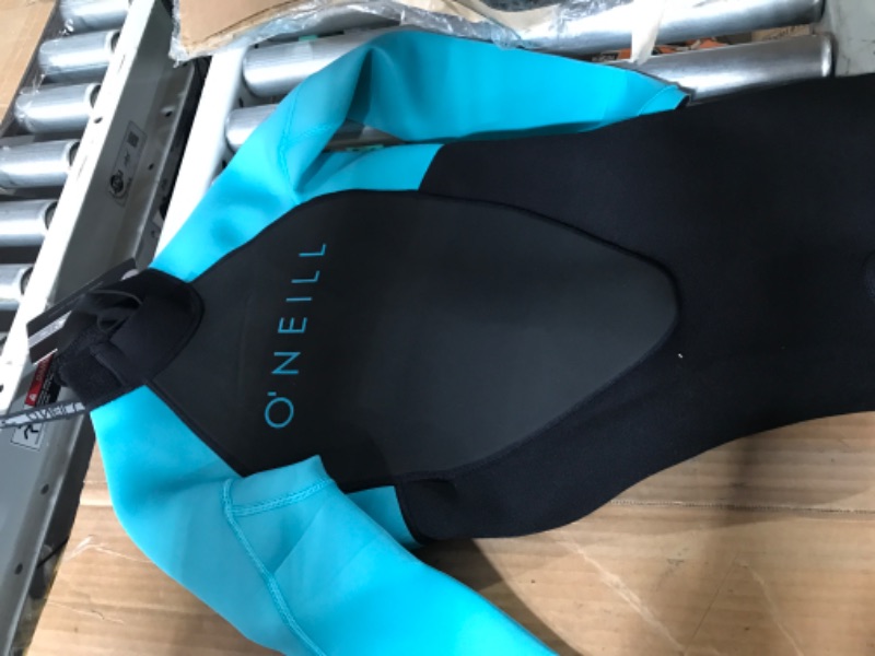 Photo 2 of LOOKS NEW**
O'Neill Youth Reactor-2 3/2mm Back Zip Full Wetsuit 10 Black/Aqua