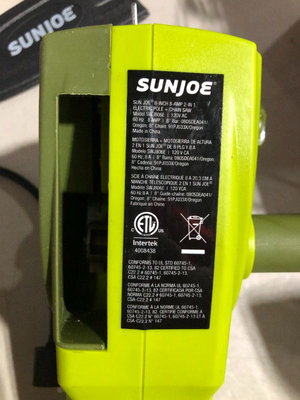 Photo 4 of ***UNTESTED - COVERED IN OIL***
Sun Joe 2-in-1 Electric Convertible Pole Chain Saw 8 inch 8.0 Amp (Green)