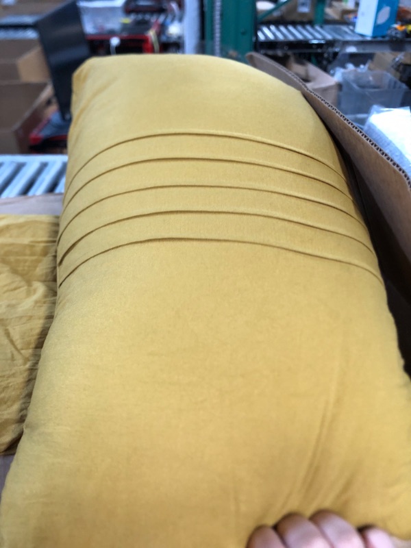 Photo 4 of *STOCK PHOTO FOR REFERENCE* Bedsure Yellow Comforter Set