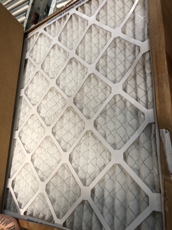 Photo 2 of * item damaged * see images *
Aerostar 20x25x4 MERV 11 Pleated Air Filter, AC Furnace Air Filter, 6-Pack (Actual Size: 19 1/2"x24 1/2"x3 3/4") 20x25x4 Filter