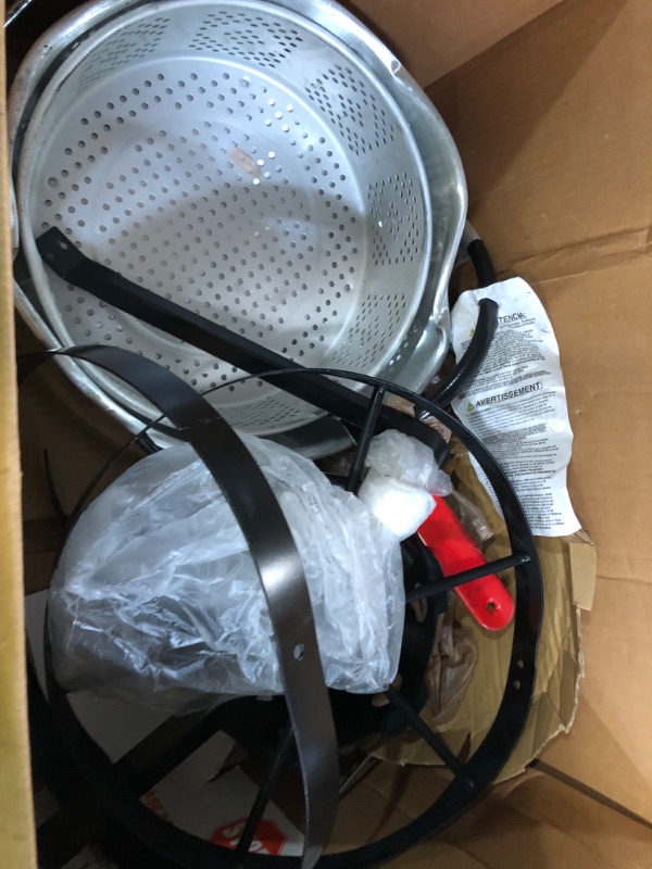 Photo 2 of 10.5 Quart Wing & Fish Fryer Kit