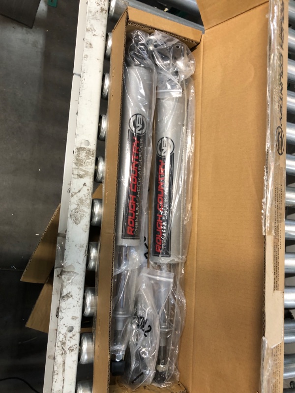 Photo 2 of Rough Country 0-2" N3 Front Shocks for 99-16 Ford Super Duty - 23210_D