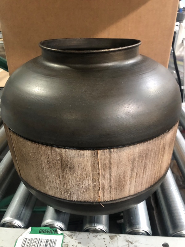 Photo 3 of * item used with minor damage *
Deco 79 Metal Decorative Jars with Wood Lids, 12" x 12" x 14", Brown