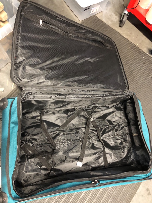 Photo 3 of **SEE NOTES**
U.S. Traveler Aviron Bay Expandable Softside Luggage with Spinner Wheels, Teal, Checked-Large 31-Inch