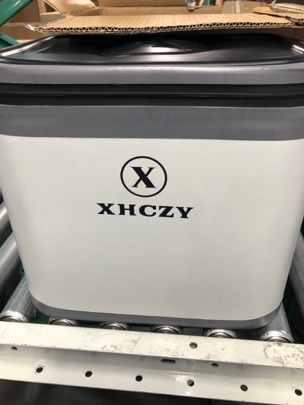 Photo 2 of X XHCZY 30 Can Soft Cooler Insulated Leakproof Soft Sided Coolers Waterproof Airtight Ice Chest Cooler