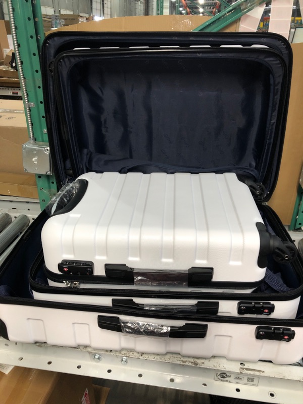 Photo 4 of USED - COOLIFE Luggage 3 Piece Set Suitcase Spinner Hardshell Lightweight TSA Lock 4 Piece Set white