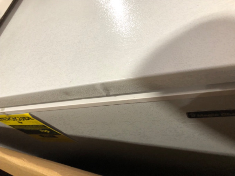 Photo 5 of *MINOR DAMAGE*7.0 cu. ft. Chest Freezer in White