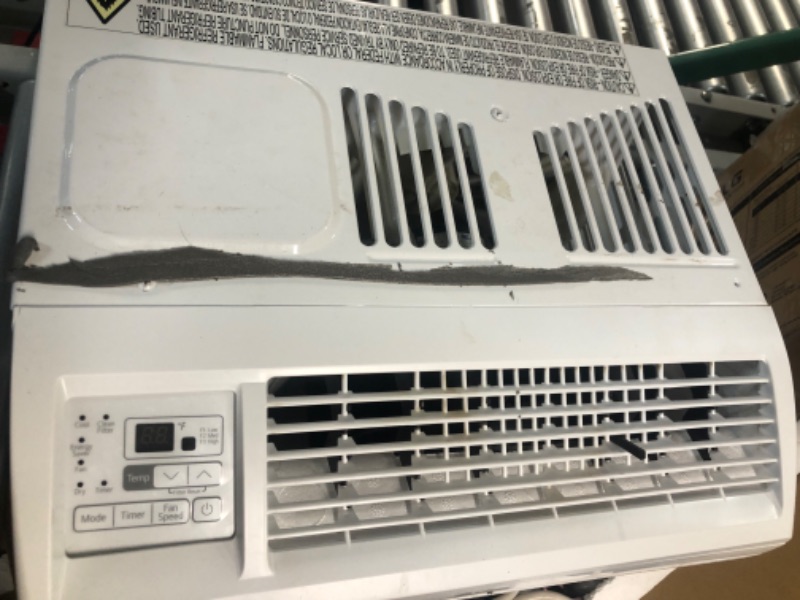 Photo 3 of *MINOR DAMAGE*LG 5800 BTU Window Air Conditioners [2023 New] White LW6023R