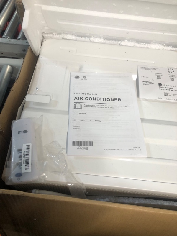 Photo 5 of *MINOR DAMAGE*LG 5800 BTU Window Air Conditioners [2023 New] White LW6023R