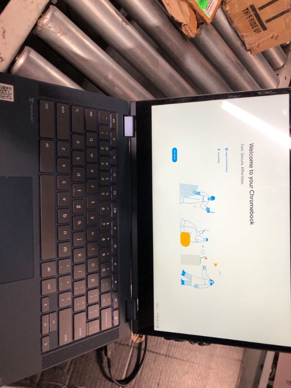 Photo 3 of Lenovo - 2022 - IdeaPad Flex 5i - 2-in-1 Chromebook Laptop Computer - Intel Core i3-1115G4 - 13.3" FHD Touch Display - 8GB Memory - 128GB Storage - Chrome OS (Renewed)